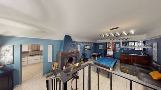 Villa in Abbiategrasso, Milan