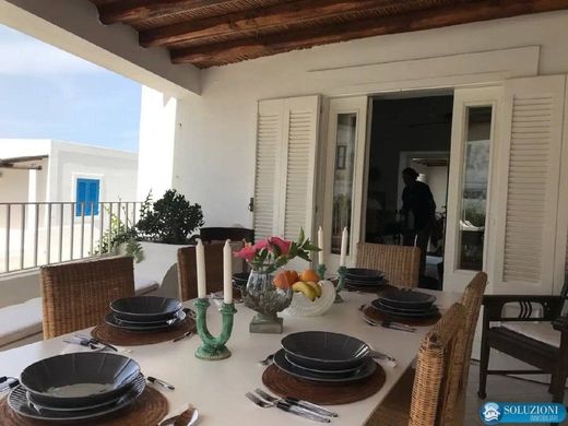 Villa in Lipari, Messina