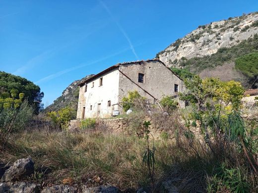 Casa de campo en Finale Ligure, Provincia di Savona