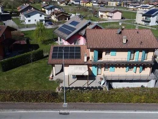Villa in Limana, Provincia di Belluno