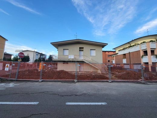 Villa in Formigine, Provincia di Modena