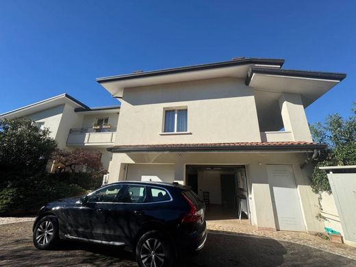 Villa in Zugliano, Provincia di Vicenza