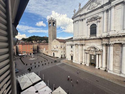 Appartement in Brescia, Provincia di Brescia