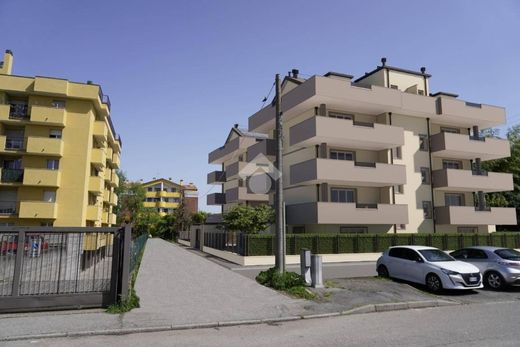 Piso / Apartamento en Rho, Milán