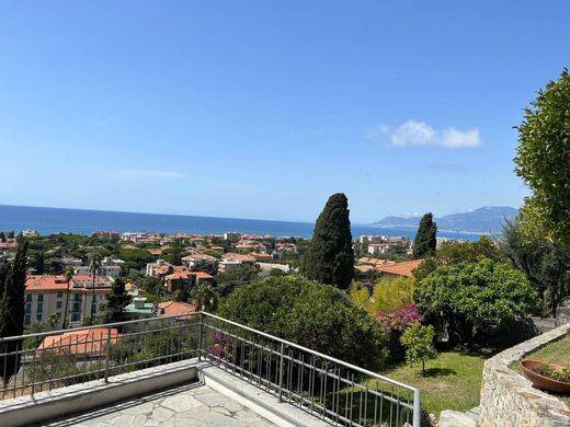 Villa en Bordighera, Provincia di Imperia