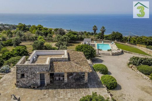 Villa in Morciano di Leuca, Provincia di Lecce