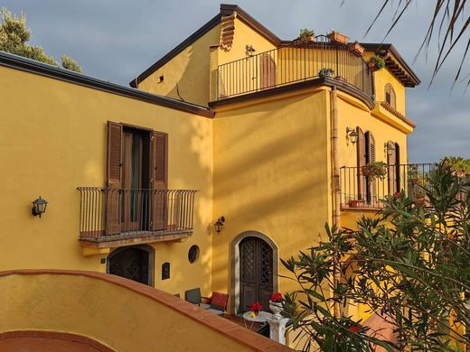 Country House in Mascali, Catania