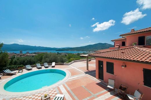 Villa a Portoferraio, Livorno