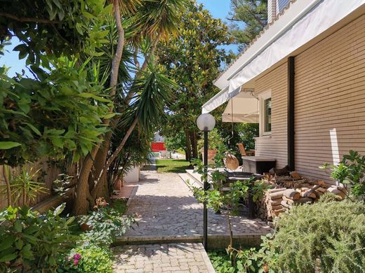 Villa in Terracina, Provincia di Latina