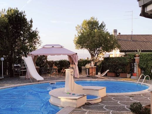 Villa in Frascati, Rome