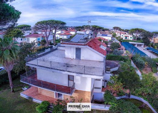 빌라 / Terracina, Provincia di Latina