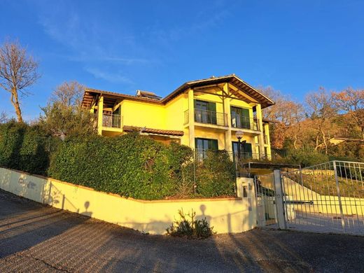 Villa in Magione, Provincia di Perugia