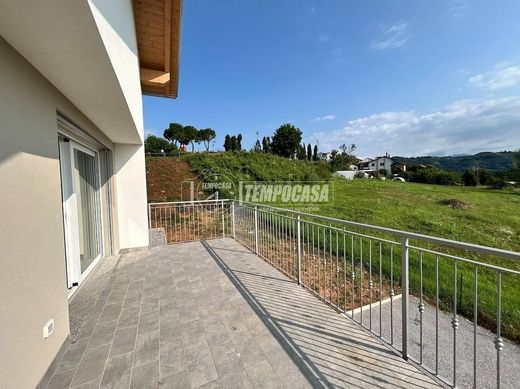 Villa a Missaglia, Lecco