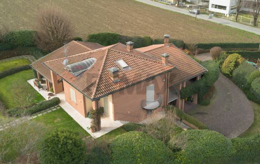 Villa in Salsomaggiore Terme, Provincia di Parma