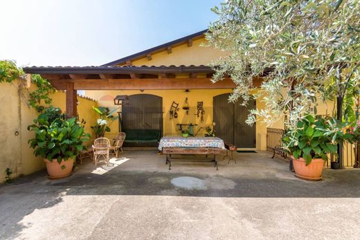 Country House in Carini, Palermo