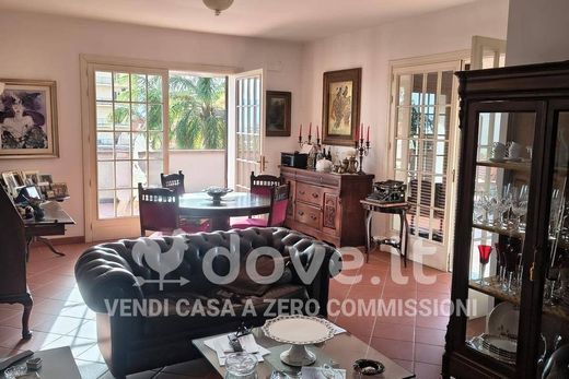 Villa en Regio de Calabria, Provincia di Reggio Calabria