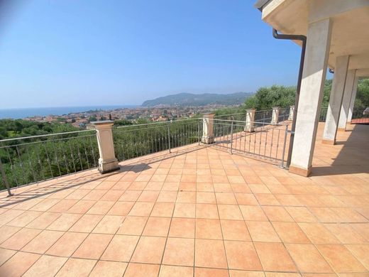 ﻓﻴﻼ ﻓﻲ Diano Marina, Provincia di Imperia