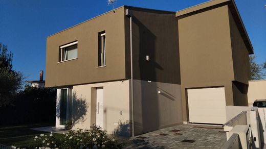 Villa in Spinea-Orgnano, Venedig