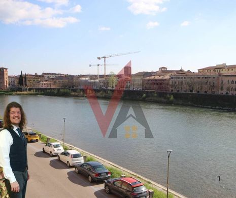 Apartment in Verona, Provincia di Verona