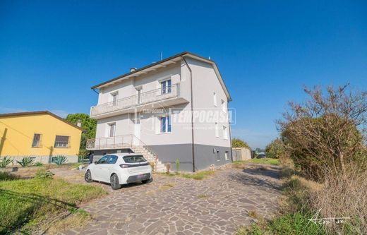 Villa a Cesena, Forlì-Cesena