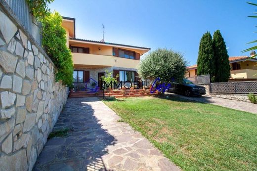 Maison mitoyenne à Livourne, Toscane