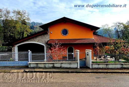 Villa a Negrar, Verona