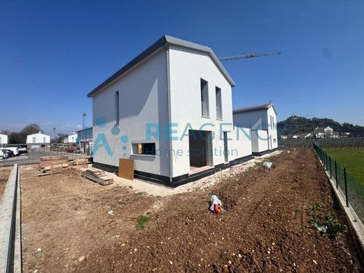 Вилла, Altavilla Vicentina, Provincia di Vicenza