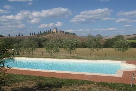 Villa in Monteroni d'Arbia, Province of Siena