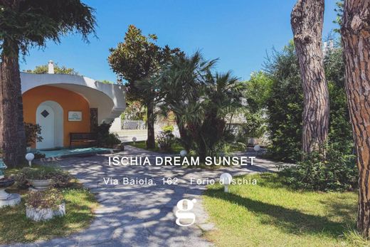 ﻓﻴﻼ ﻓﻲ Forio, Napoli