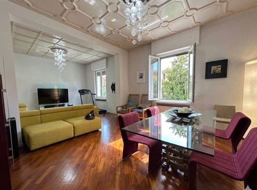 Piso / Apartamento en Bolonia, Emilia-Romaña