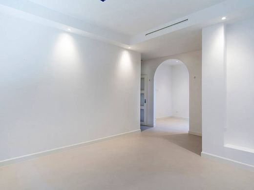 Apartment in Bologna, Emilia-Romagna