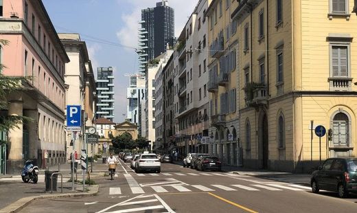 Appartamento a Milano, Lombardia