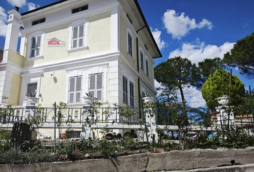 Villa in Paduli, Provincia di Benevento