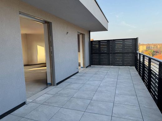 Ρετιρέ σε Rivoli, Torino