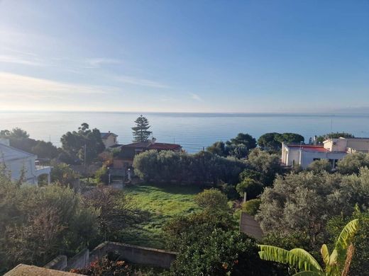 빌라 / Quartu Sant'Elena, Provincia di Cagliari