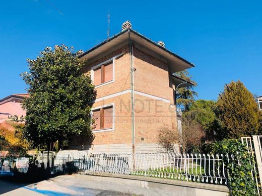 Villa en Cesena, Forli Cesena