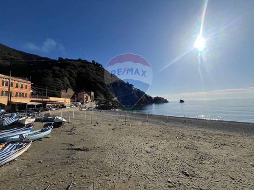 Daire Monterosso al Mare, La Spezia ilçesinde