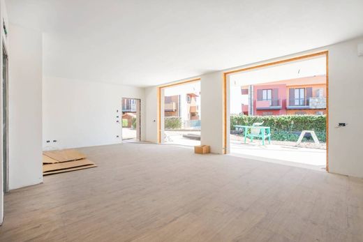 ‏וילה ב  Brusaporto, Provincia di Bergamo