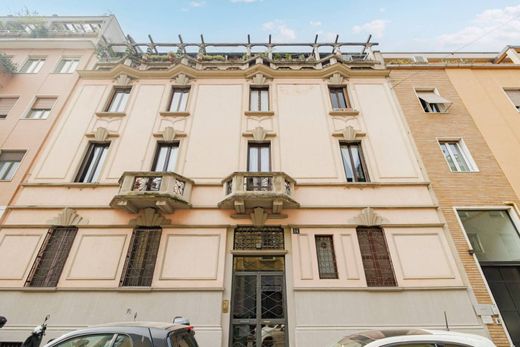 Appartamento a Milano, Lombardia