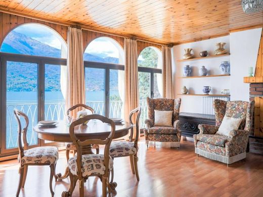 Piso / Apartamento en Dervio, Provincia di Lecco