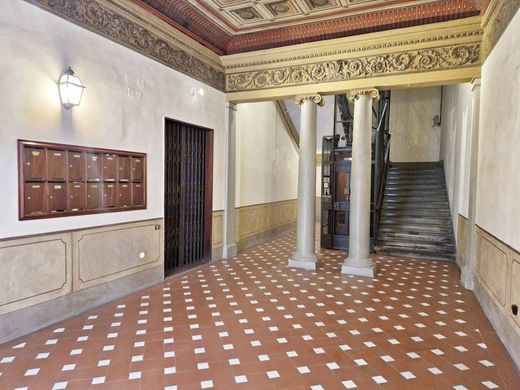Apartment / Etagenwohnung in Florenz, Toskana