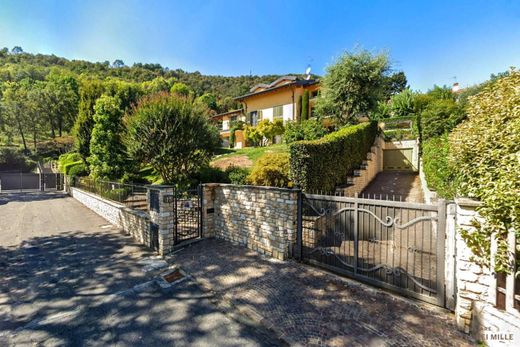 Villa en Torre Boldone, Bérgamo