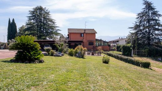 Villa in Valmontone, Rome
