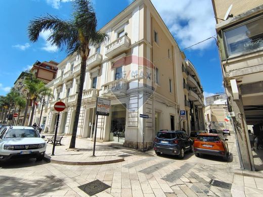 Appartement in Brindisi, Provincia di Brindisi