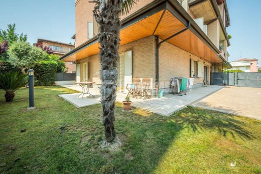 Luxe woning in Modena, Provincia di Modena