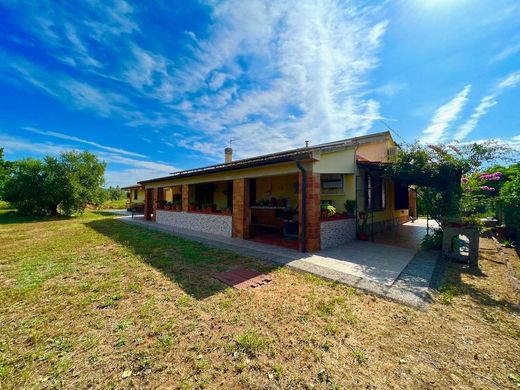 Villa - Campiglia Marittima, Provincia di Livorno