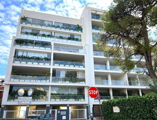Apartment in Bari, Apulia