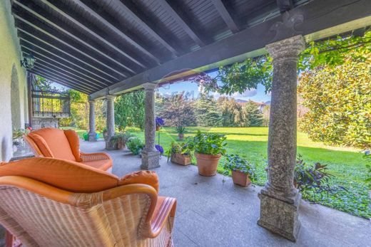 Villa en Bosisio Parini, Provincia di Lecco