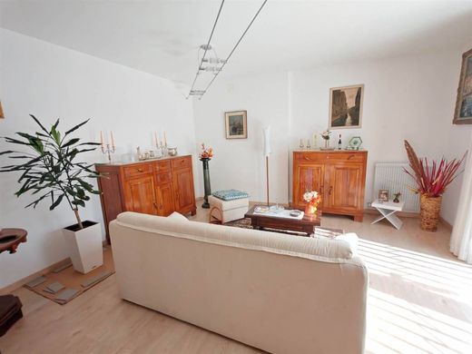 Villa in Udine, Friuli Venezia Giulia