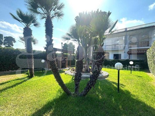 Villa in Avola, Syracuse